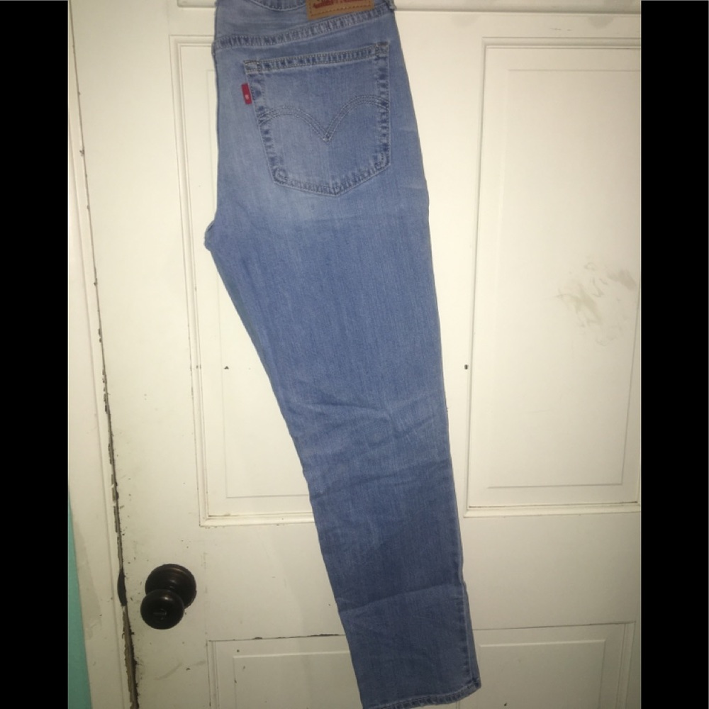Levi’s Boyfriend jeans
